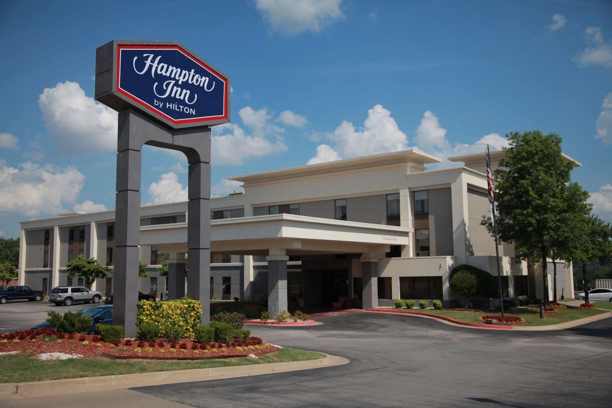 Hampton Inn Tulsa Sand Springs Exterior photo